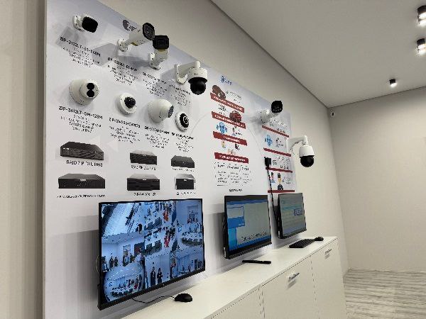 Навчальний візит до лабораторії відеоаналітики Академії зв`язку
