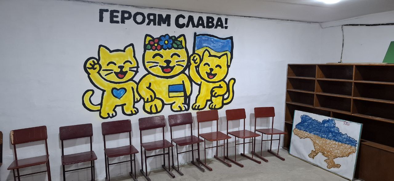 Створення муралів у приміщенні укриття коледжу