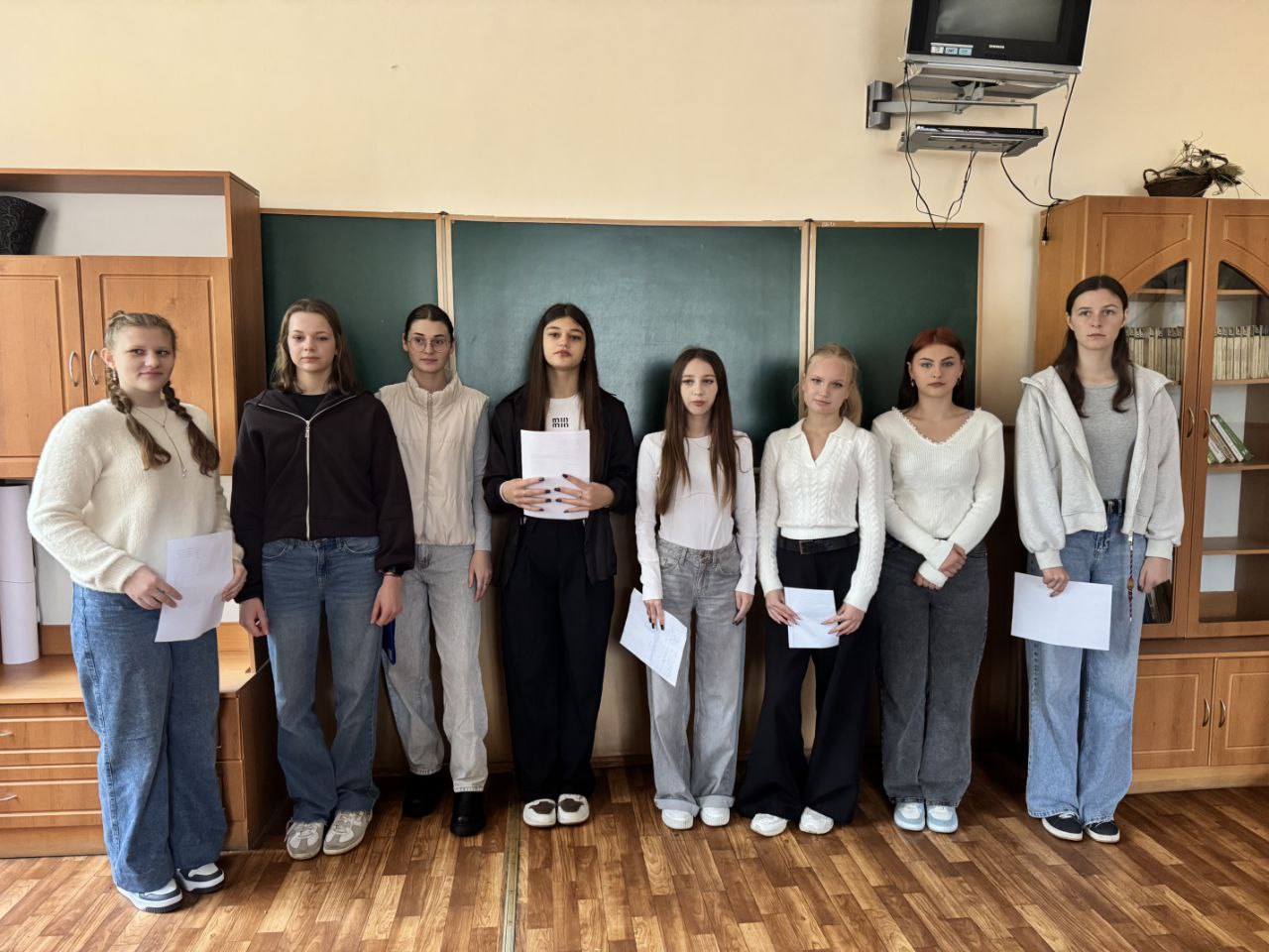 Виховний захід присвячений Дню української писемності та мови