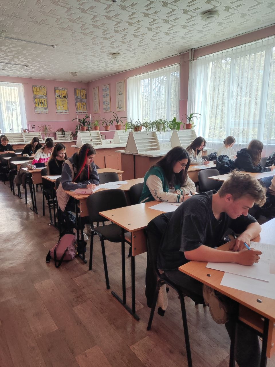 Відбулася внутрішньоколеджна олімпіада з предмету Хімія